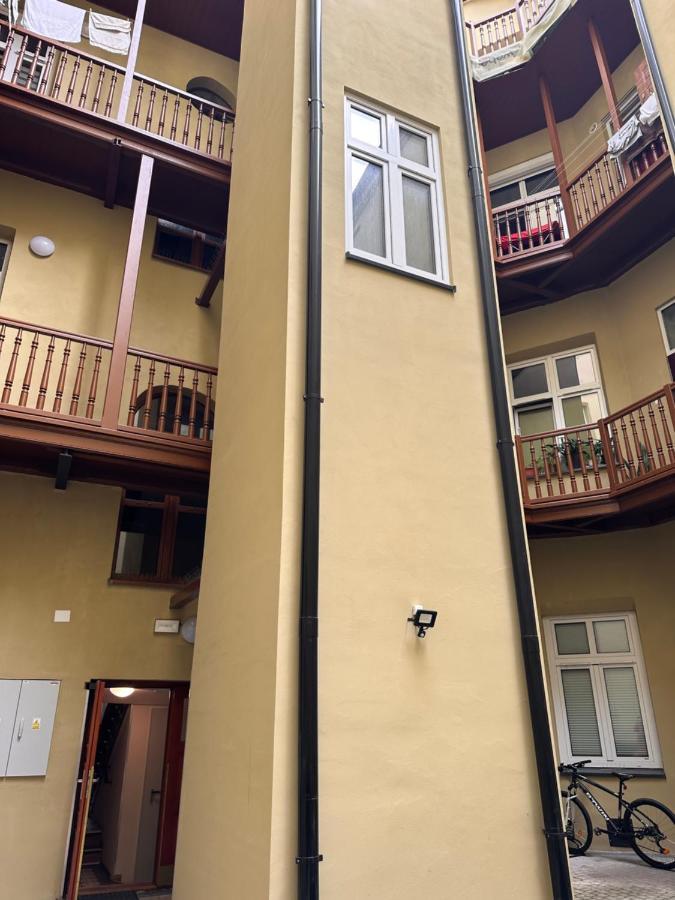 Apartament Stare Miasto Kraków Zewnętrze zdjęcie